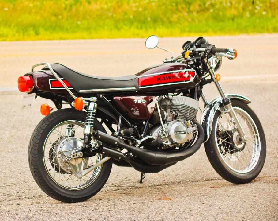 Kawasaki 750 DIY Moto Fix